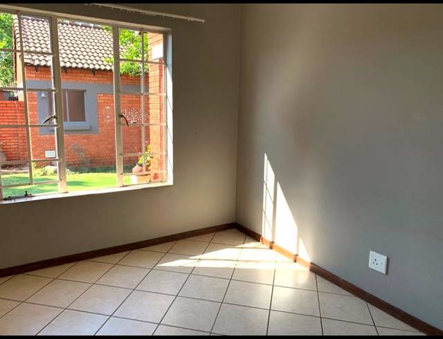 2 BEDROOM PROPERTY TO RENT IN STONERIDGE